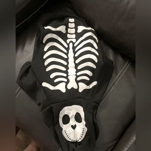 Dog skeleton hoodie!